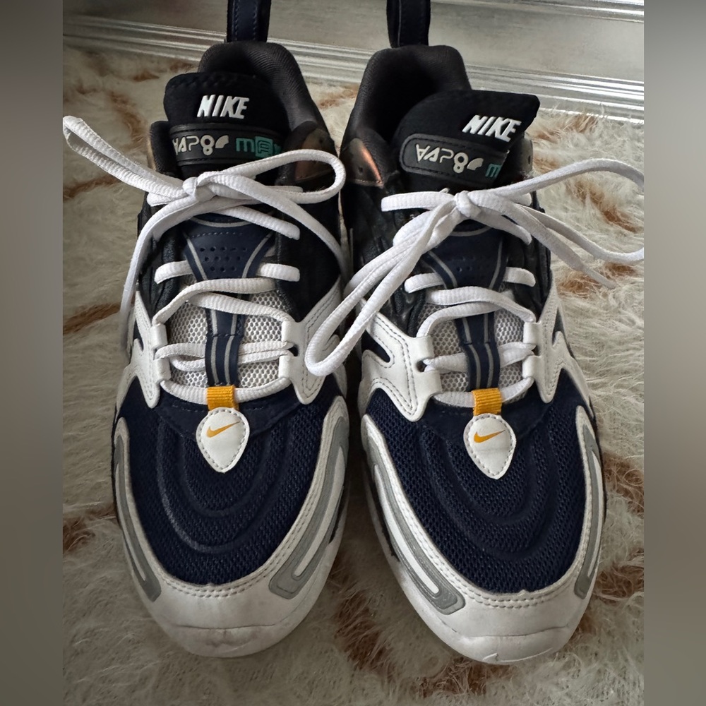 Nike Air Vapormax Evo Sneakers Anthracite White Athletic Shoes 8.5 M / 10 W - Picture 2 of 7